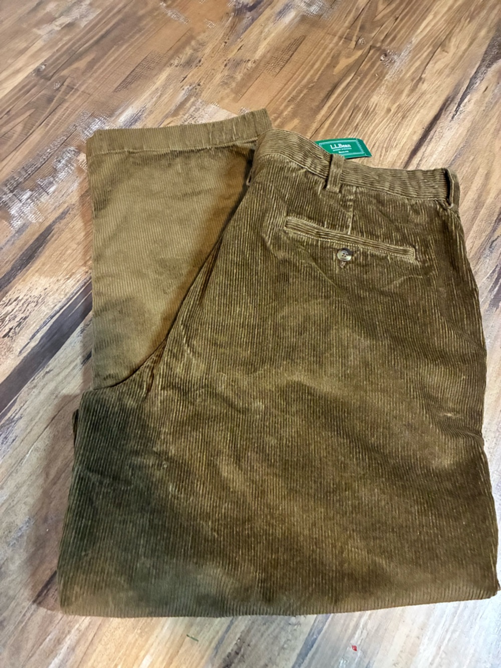 LL Bean Men’s 40 x 29 Tan Corduroy Slacks Pants NWT Sepia